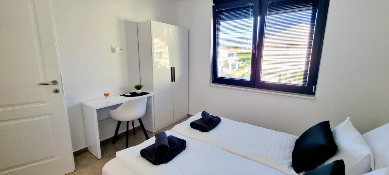 Dinary Apartman Vir Kültér fotó