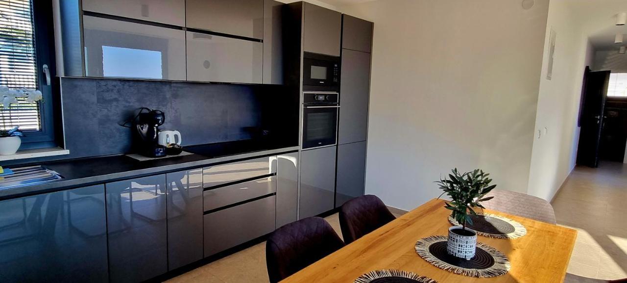 Dinary Apartman Vir Kültér fotó