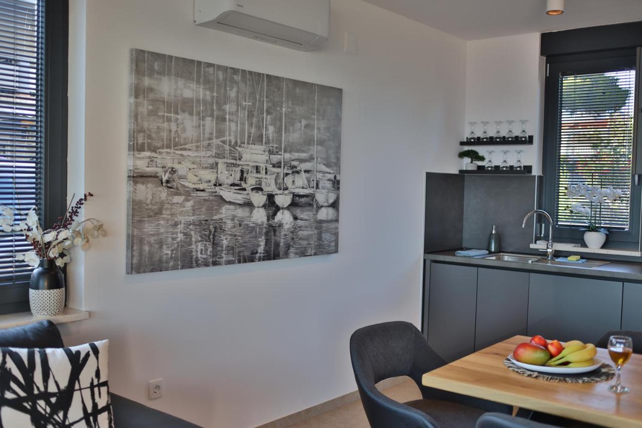 Dinary Apartman Vir Kültér fotó
